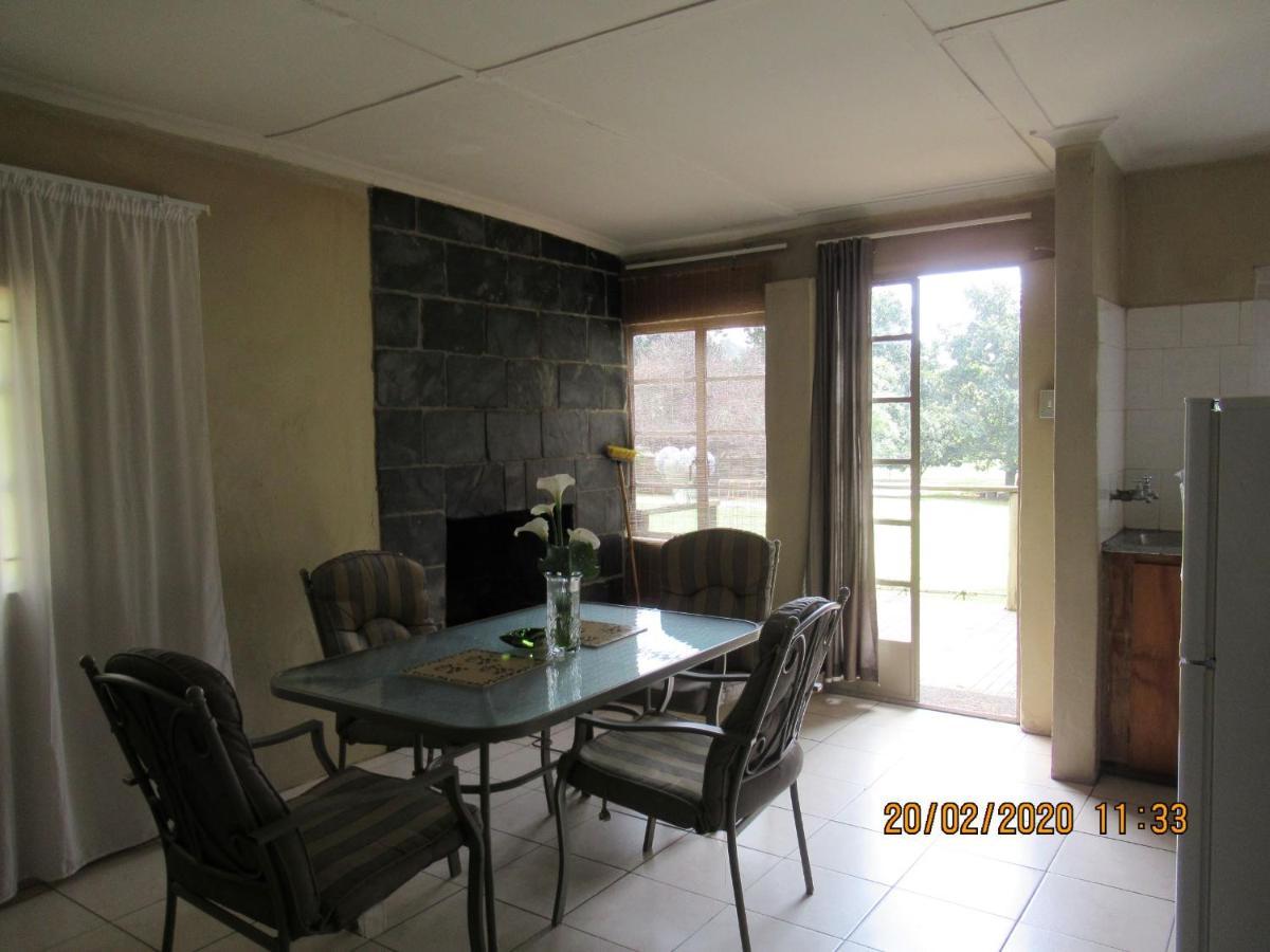 Gasthaus Elandskloof Trout Farm Dullstroom Exterior foto